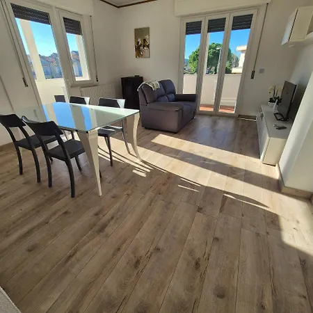 Scossicci Апартаменты Порто-Реканати